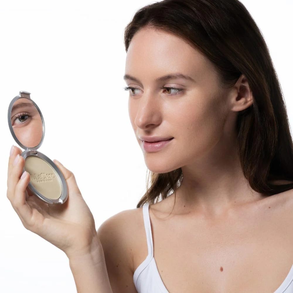 T.LeClerc Rice Compact Powder – Anti-Aging Pressed Powder with Brown Rice Ferment – Long-Lasting Natural Matte Finish – Moisturizing | Non-Comedogenic Face Powder (TILLEUL, 9G)