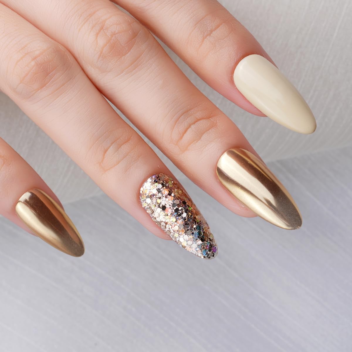 Pretty Diva Chrome Nail Powder - Champagne Gold Mirror Effect Nail Chrome Powders, Highlight Metallic Chrome Powder for Nail Art Pigment Chrome Powder for Nails (Champagne, 1g)