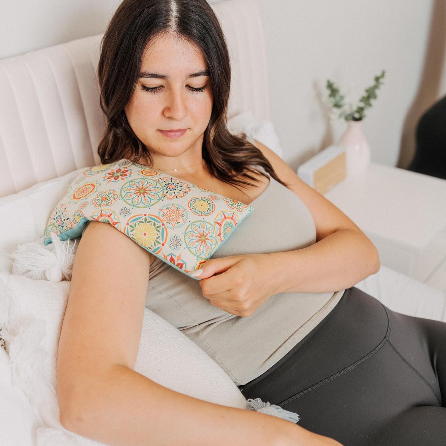Large Microwave Heating Pad with Flax Seed, Scented or Unscented, Good For Back Pain or Cramps, Moist Heat Therapy or Ice Pack, Microwavable Bean Bag, 6" x 12" (Patchwork, Lavender & Peppermint)