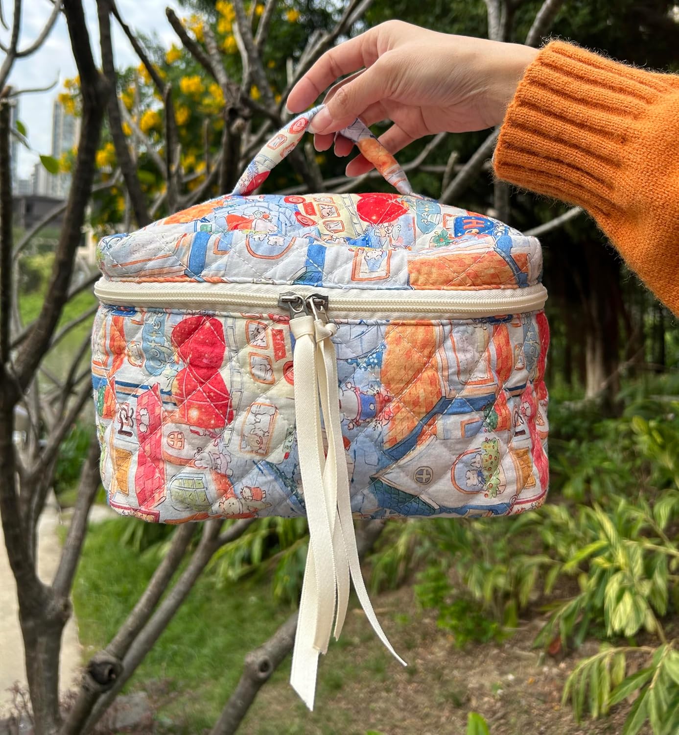 PAZIMIIK Quilted Makeup Bag Large Travel Zipper Soft Cosmetic Case for Women Girls Make Up,Little Bunny