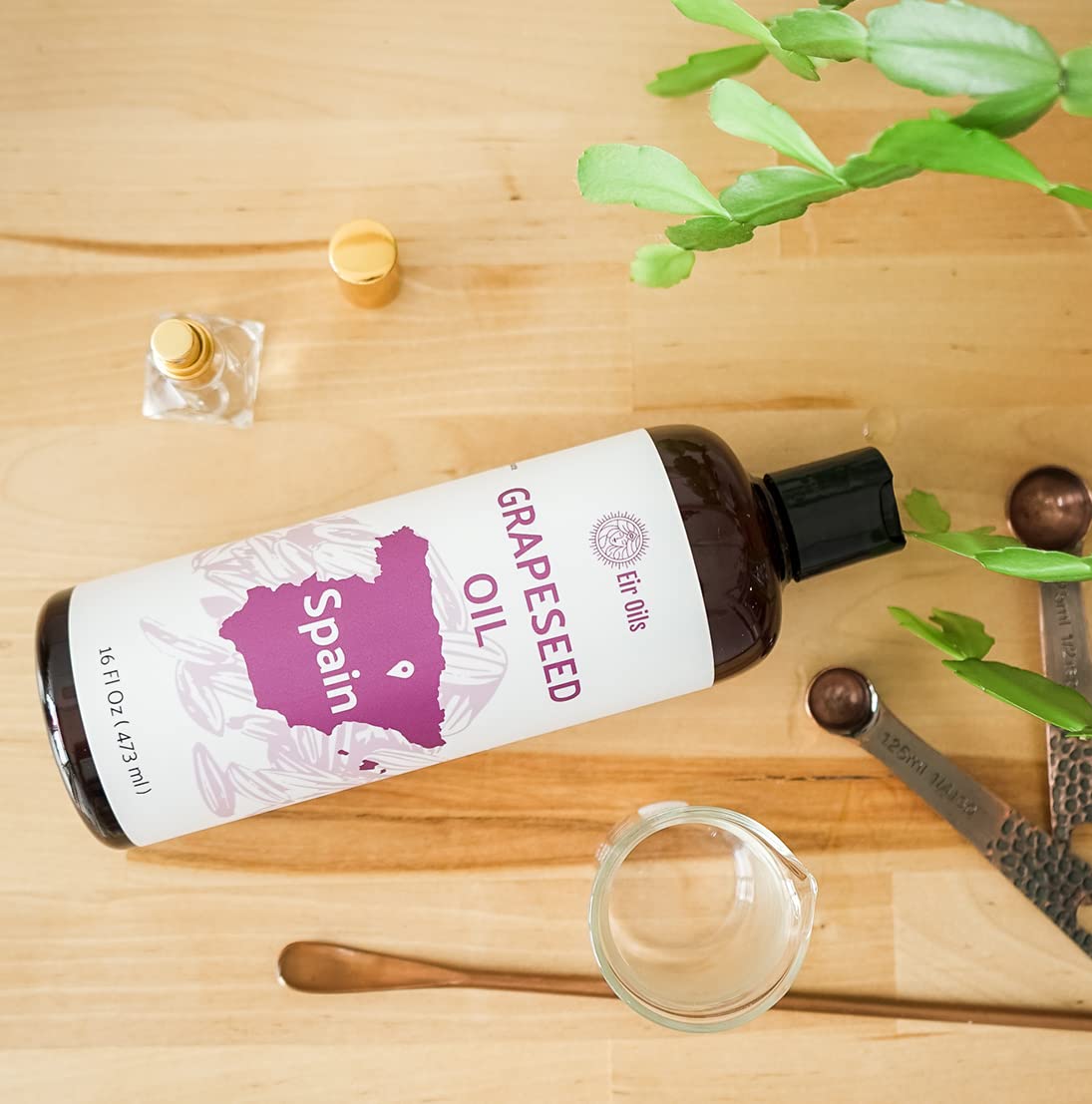 Grapeseed Oil - Pure Grapeseed oil for Skin - 100% Pure Carrier Oil for Hair, Face, and Skin - Direct from EIR Oils in the Beautiful Spanish Countryside (16 oz)