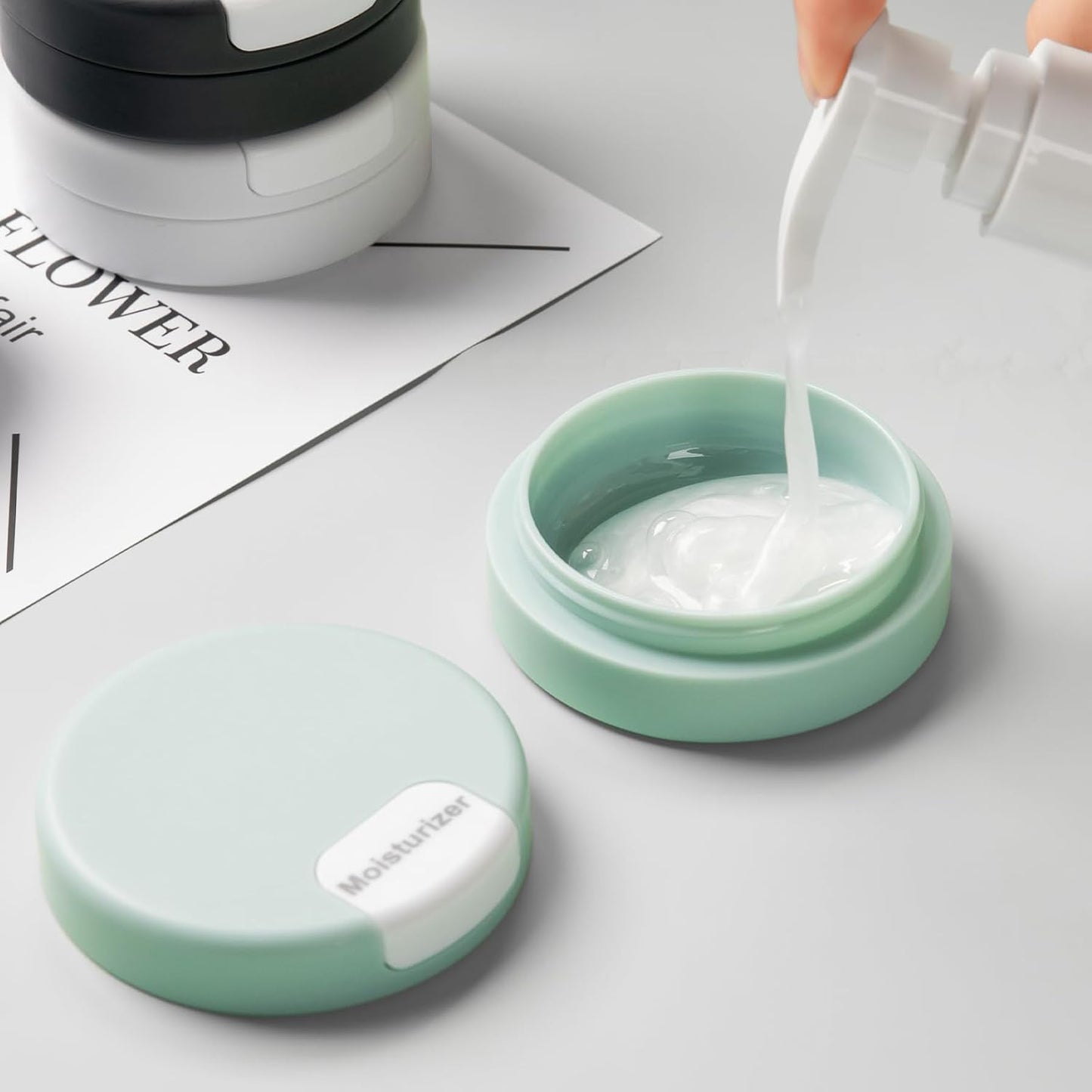 Travel Containers for Toiletries, Magnetic Travel Containers (30ml), TSA Approved Cream Jars with Toiletry Bag, Leak-proof Small Jars with Multiple Labels for Better Organization