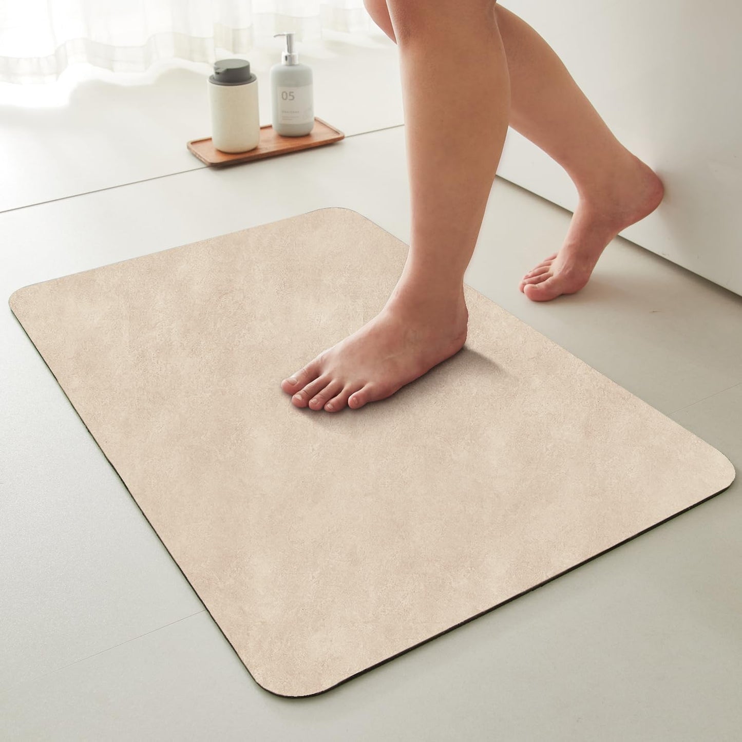 Bathroom Mat Quick Dry, Bathroom Rugs Non Slip Washable Thin Absorbent Bath Mat Fits Under Door Bathroom Floor Mat Perfect for Bath, Shower, or Sink 24"x36" Beige