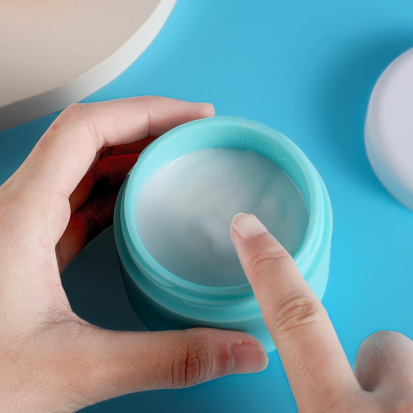 Travel Containers for Toiletries, Silicone Cream Jars BPA-Free, Leak-proof 3oz Travel Size Containers, Portable Size Silicone Jars with Lid for Cosmetic Face Hand Body Cream (4 Pack)