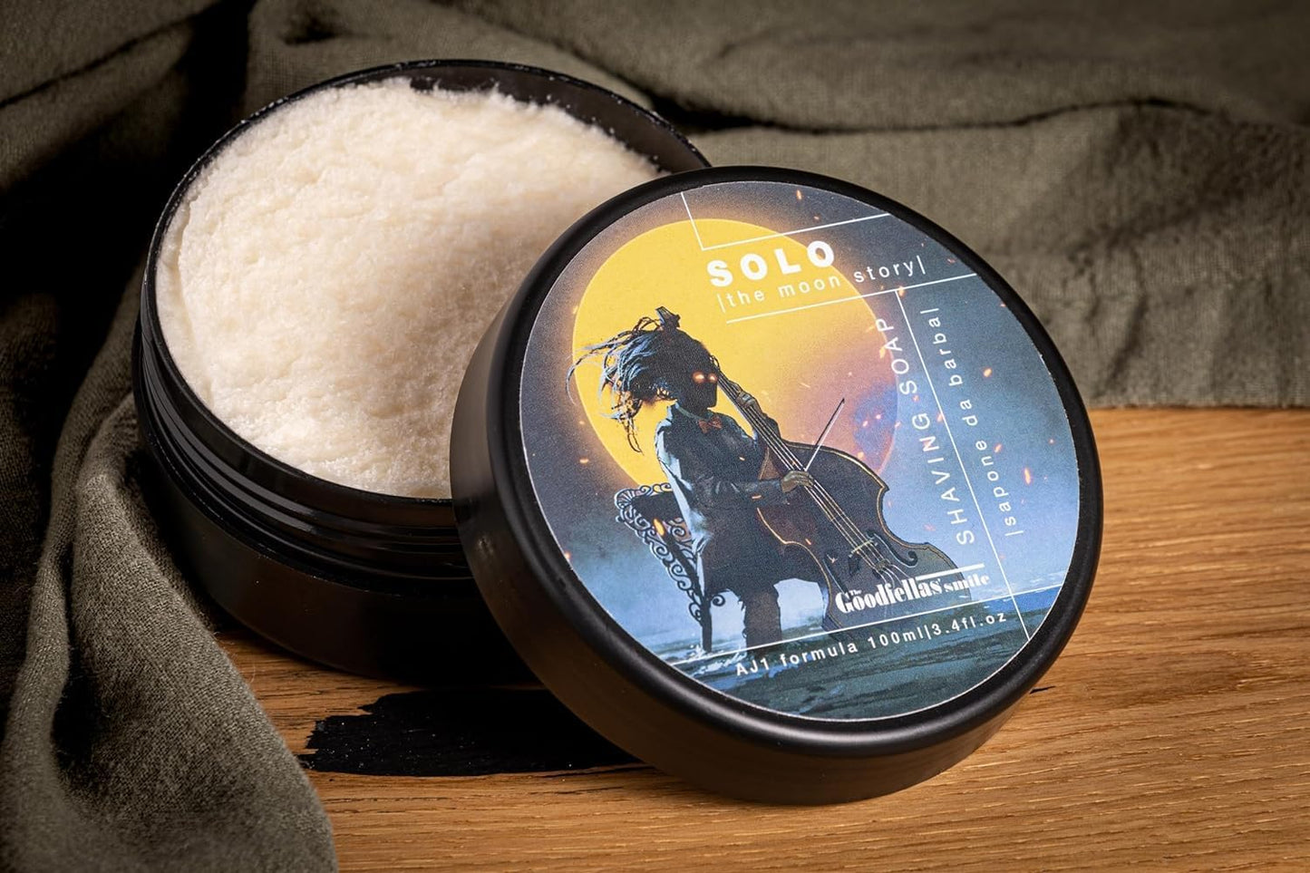 The Goodfellas’ Smile SOLO (Sandalwood & Mandarin Orange) Italian Shaving Soap – Semi-Soft Lathering Soap for Wet Shaving, Traditional Grooming & Use with a Shaving Brush