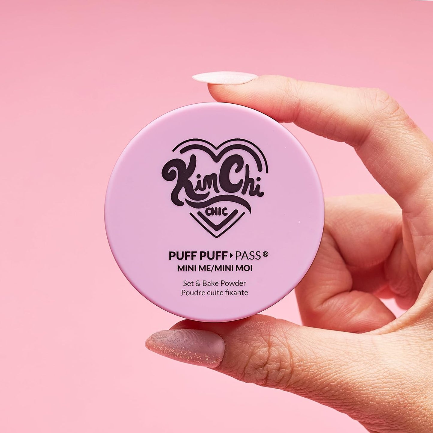 KimChi Chic Puff Puff Pass Mini Translucent Set of 3 - Lightweight Loose Setting Powder with Rice Powder & Vitamin E, Oil Absorbing for All-Day Wear, 5g