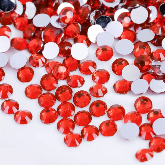 1000 Pieces SS20 5mm Flatback Rhinestones Clear Glass Round Gems Crystals for Nail Art DIY Crafts Clothes Shoes Bags （Light Red）