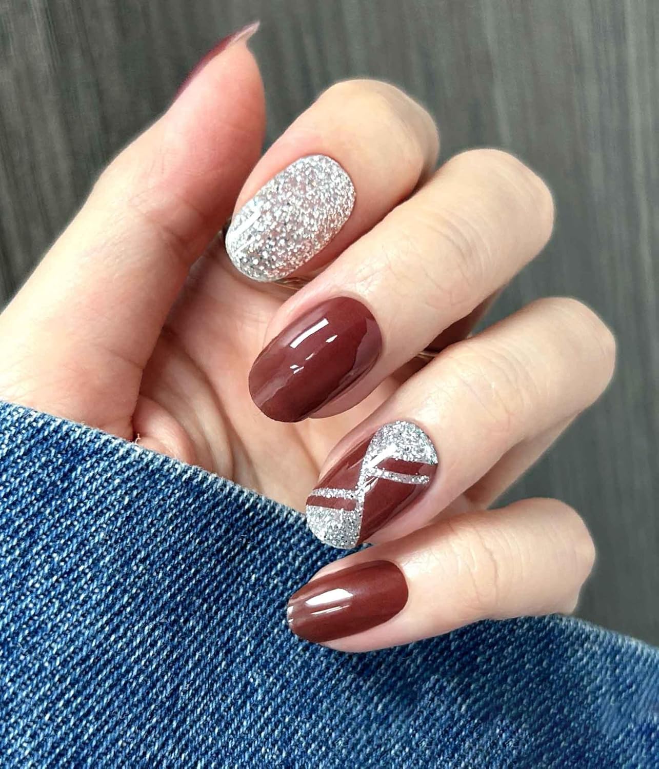 Nail Polish Strips - 22 Pcs Salon Quality Gel Nail Stickers - Long Lasting Wraps (Cherry Mocha Glitter)