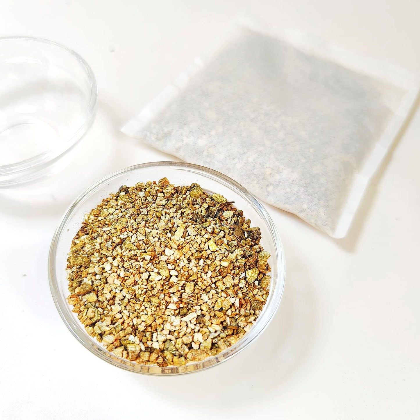 Black Tea & Sandalwood Scented Sachets - 12 Pack, Long-Lasting Home Fragrance Sachet Bags, Large Fresh-Scented Packets, Sachets for Drawers and Closets