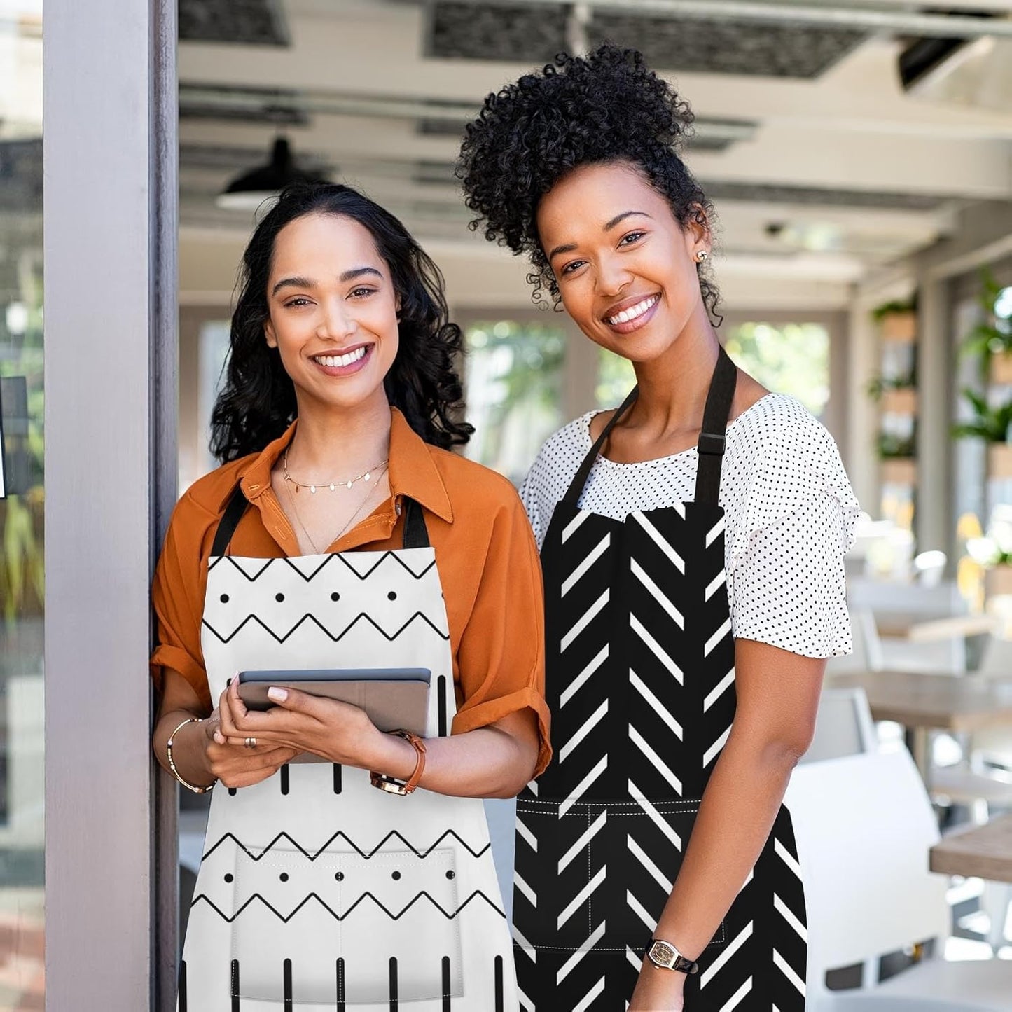 Britimes 2 Pack Aprons, Boho Stripe Adjustable Bib Aprons with 2 Pockets for Women Men Couple Lovers Chef Home Kitchen Cooking Baking Gardening Black and White Apron 32x28 Inches