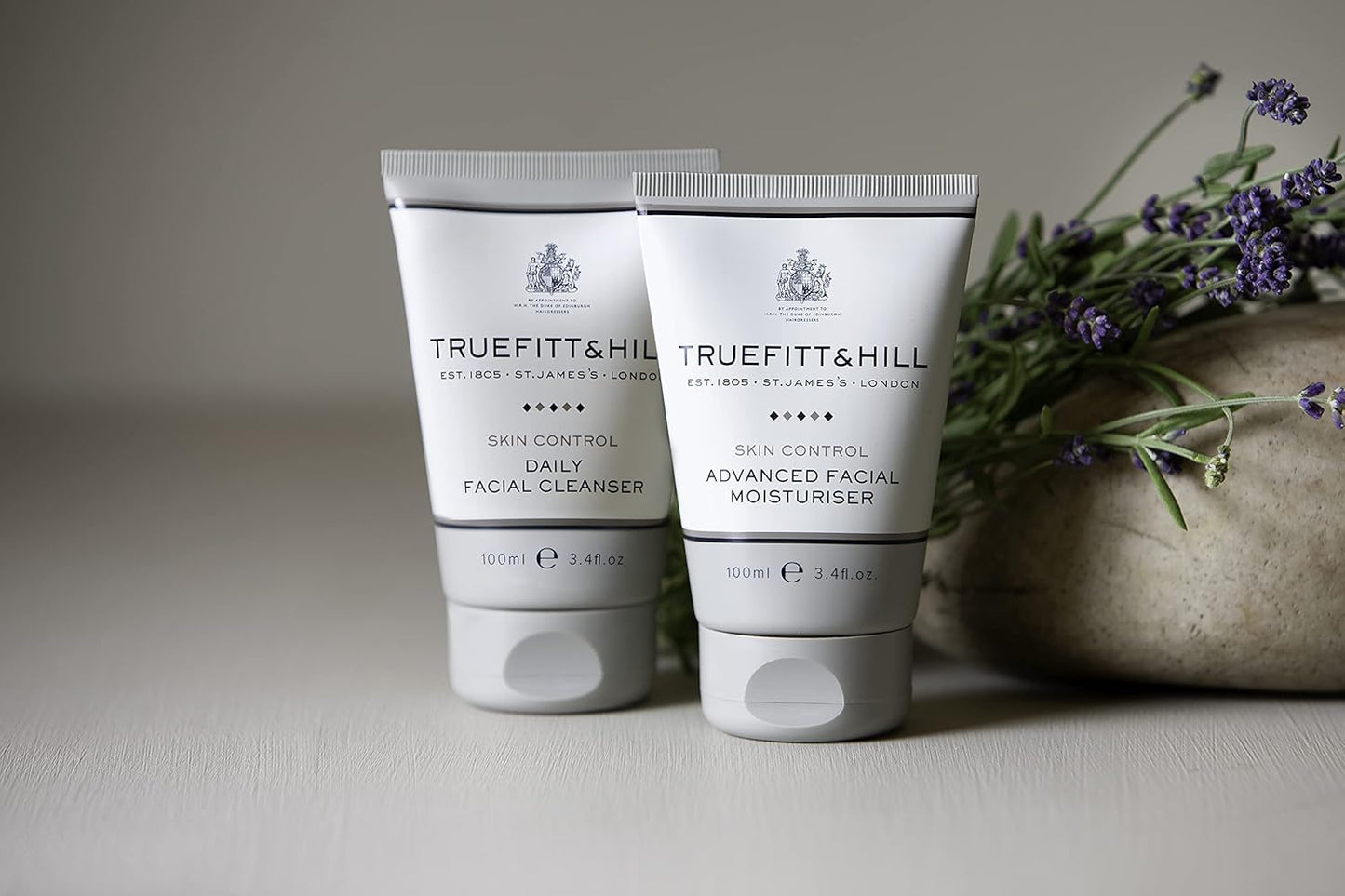 Truefitt & Hill Luxury Aftershave Balm - Ultimate Comfort - Premium Soothing Moisturizer with Aloe Vera Extract - Ideal for Sensitive Skin, Razor Burn Relief, and a Silky Smooth Finish - 3.38 oz.