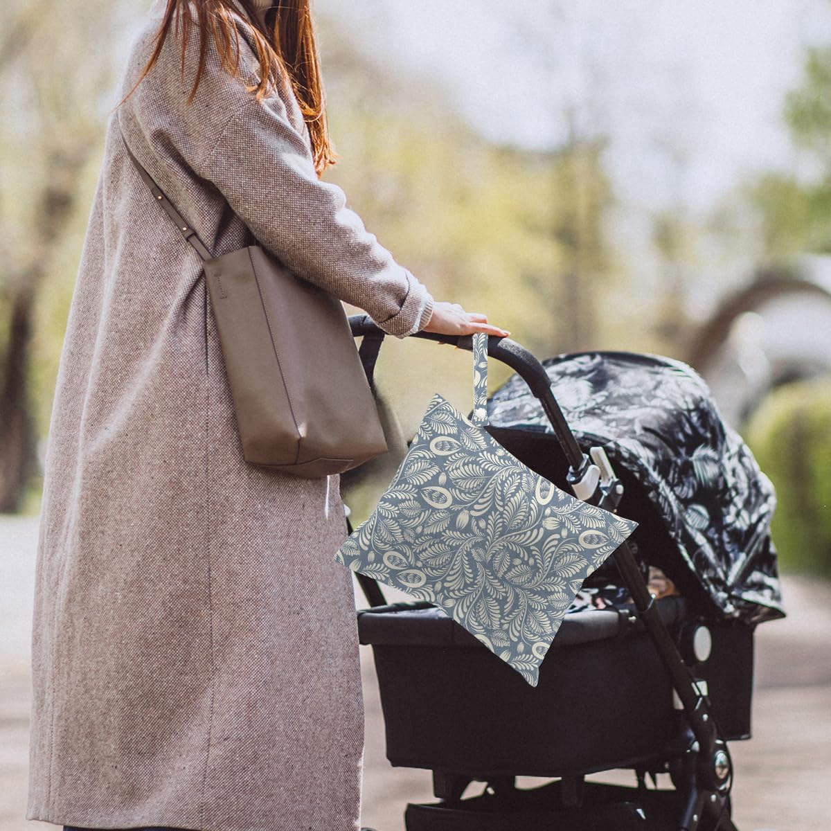 Plant Wet Bags 12x10 Inch, Leaves Waterproof Reusable Wet Dry Bags, Washable Travel Laundry Bag for Swimsuit Pool Beach Diapers Dirty Yoga Gym Clothes, Plant Gifts for Women Friend Travelers