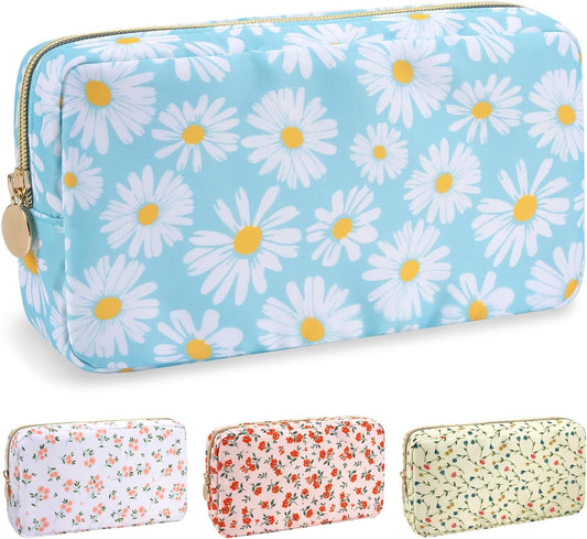 Nylon Small Floral Makeup Bag for Purse, Cute Preppy Travel Makeup Bag Flower Cosmetic Zipper Pouch Purse, Waterproof Portable Toiletry Makeup Brush Bag Clutch Organizer Storage for Women(Blue-Daisy)