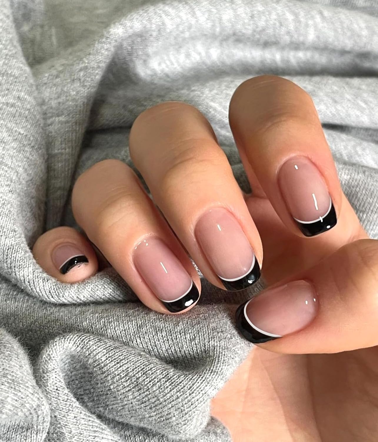 Nail Polish Strips - 22 Pcs Salon Quality Gel Nail Stickers - Long Lasting Wraps (Black Serenade)