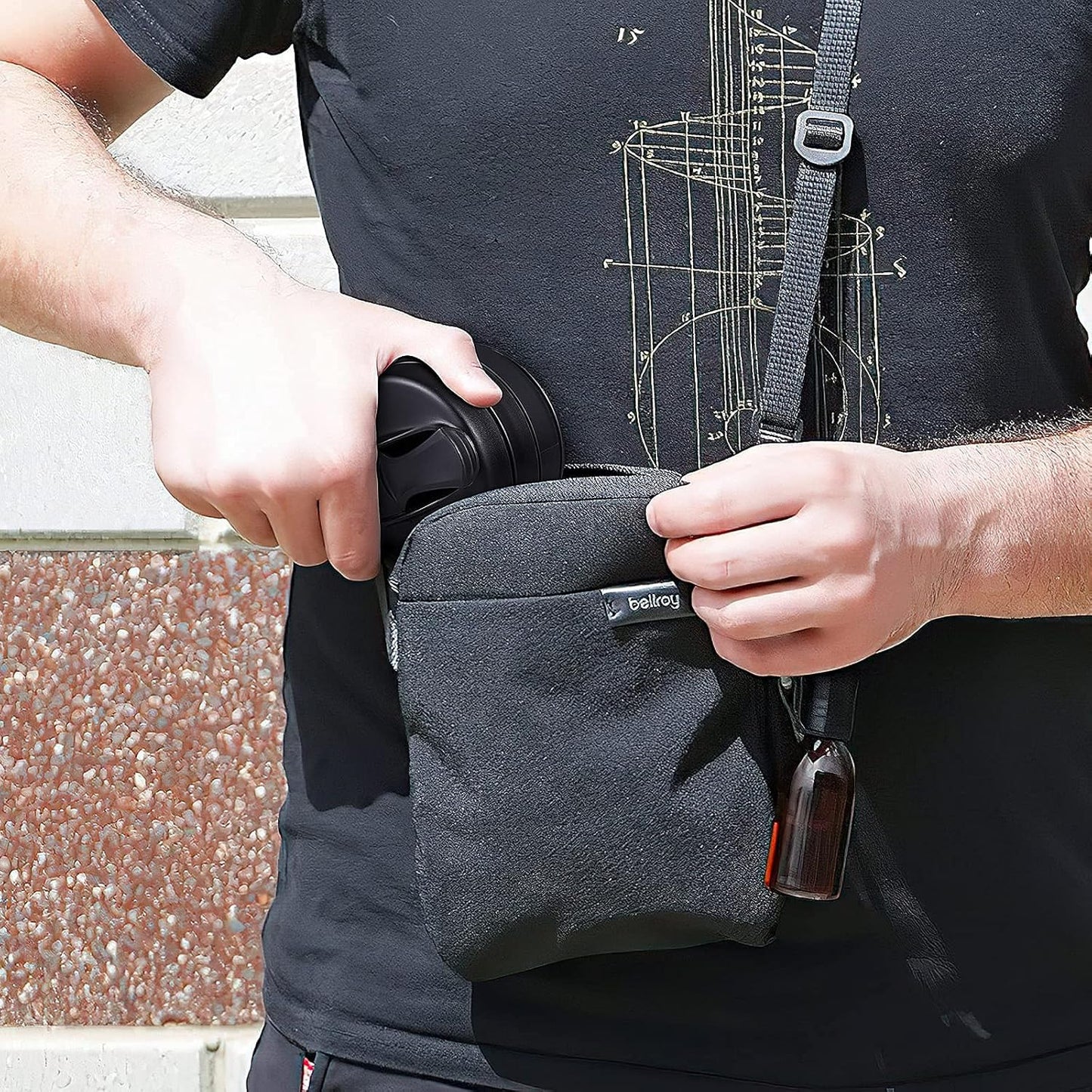 Collapsible Cup for Traveling, 20 OZ 600ml Large Silicone Folding Camping Mug, Leak Proof BPA Free Portable Reusable Bottle for Coffee, Tea, Water, Camping, Hiking, Outdoor (Black)