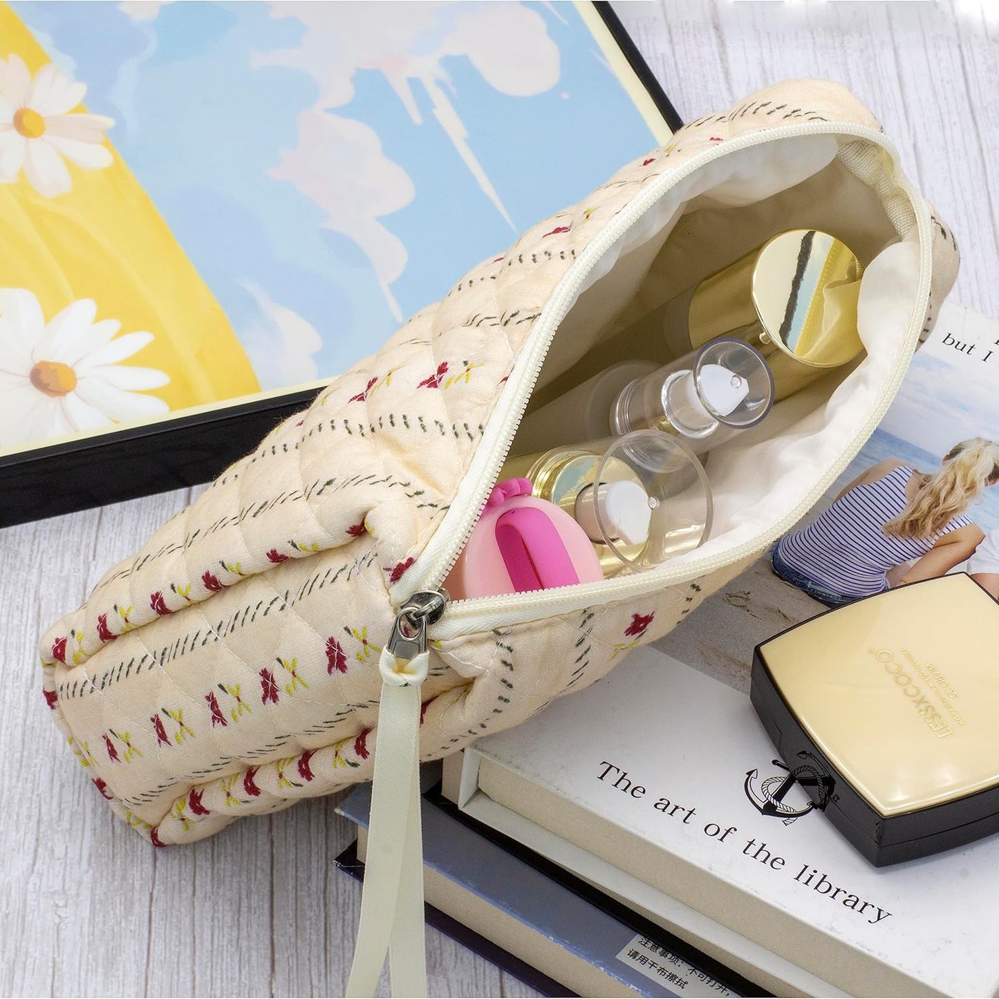 PAZIMIIK 3PCS Makeup Bag SET Large Travel Quilted Zipper Soft Cosmetic Case Pouch for Women Girls Make Up,Little Flower Beige