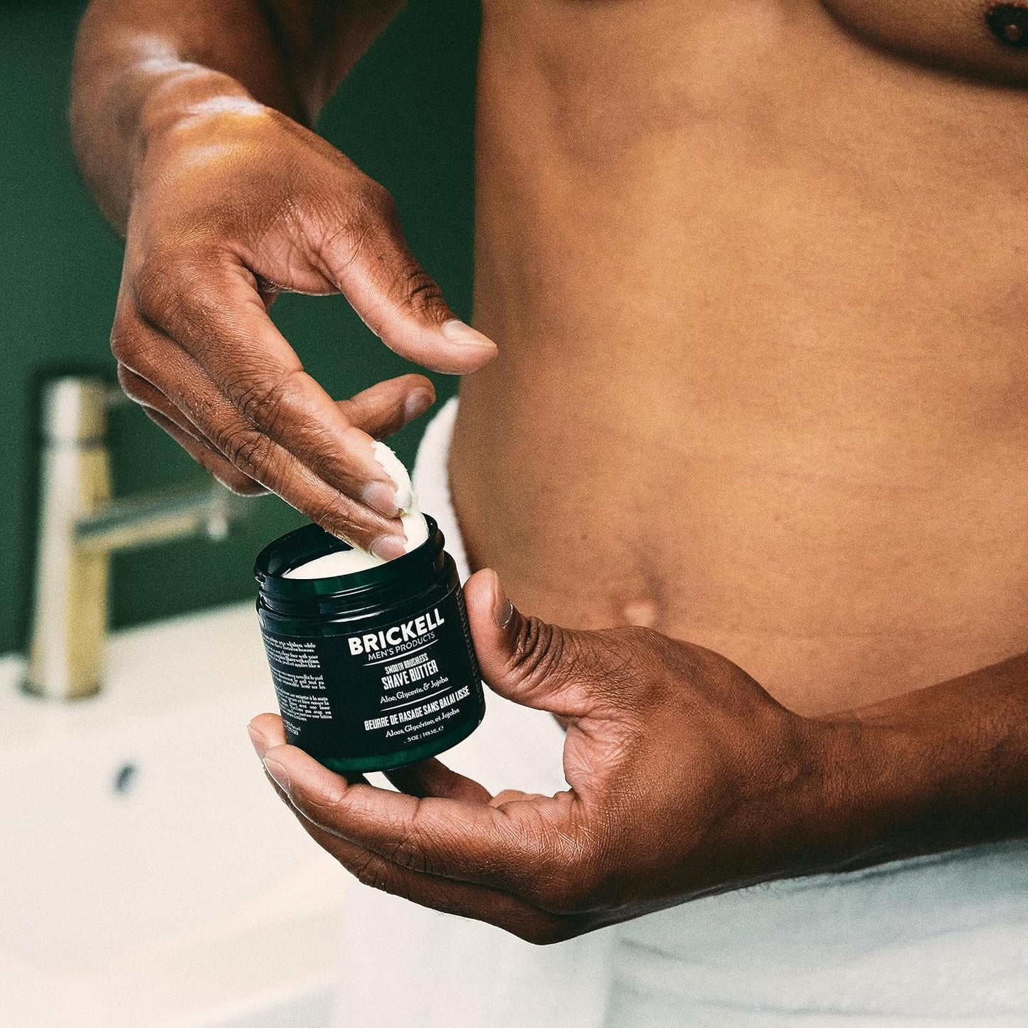 Brickell Men's Smooth Brushless Shave Butter for Men, Natural and Organic Smooth Shaving Butter to Fight Nicks, Cuts and Razor Burn, 5 Ounce, Unscented